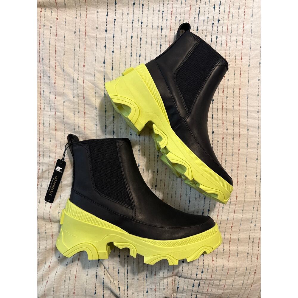 NEW Sorel Brex Chelsea Waterproof Boots - Women's Size 8.5 - Black Lime Green